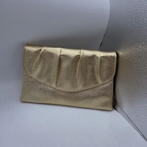 Unbranded Women’s NWOT Gold Clutch Purse Bag